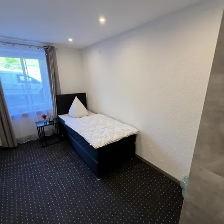Haus Komplett * Furstenberg (Hessen)
